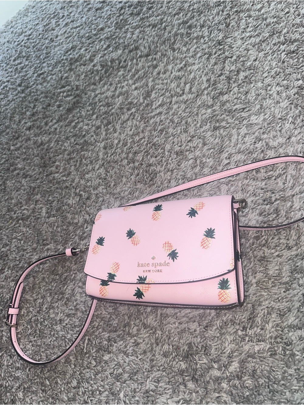 kate spade pink pineapple-print crossbody bag